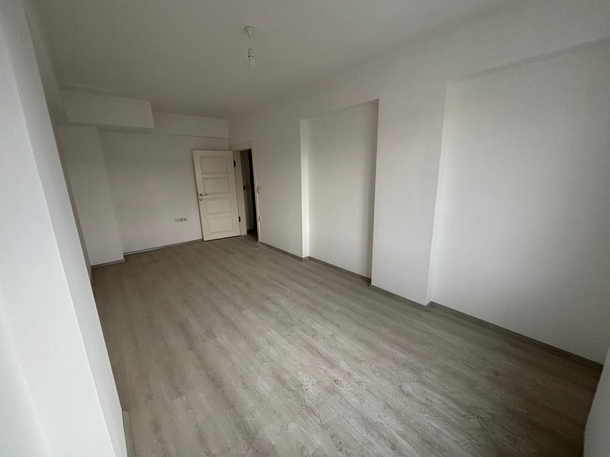 KARŞIYAKA MAH 2+1 4.KAT